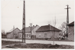 A József Attila sgt. vége (1965) balról a 2. épület a Pártház