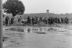 Kikoto_homokzsak_toltes